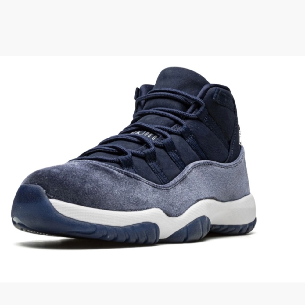 Air Jordan Retro 11 midnight navy/metallic silver BRAND NEW IN BOX